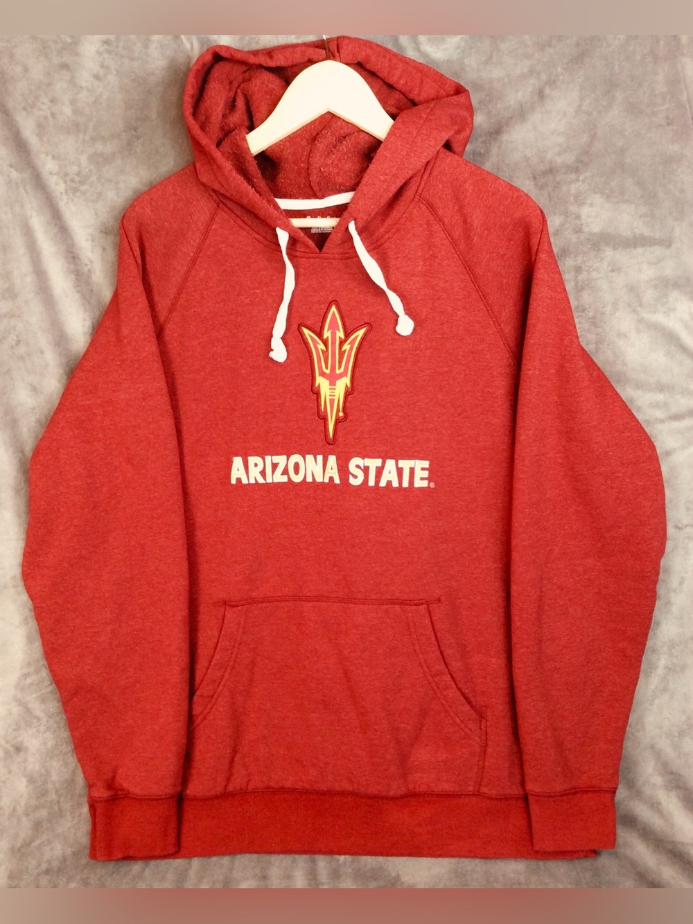 Captivating- Red Arizona State Hoodie-Style Throw men’s size XL